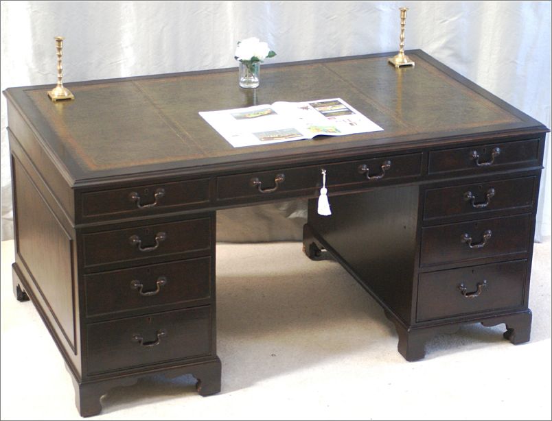2064 Antique Edwardian Mahogany Pedestal Desk (4)